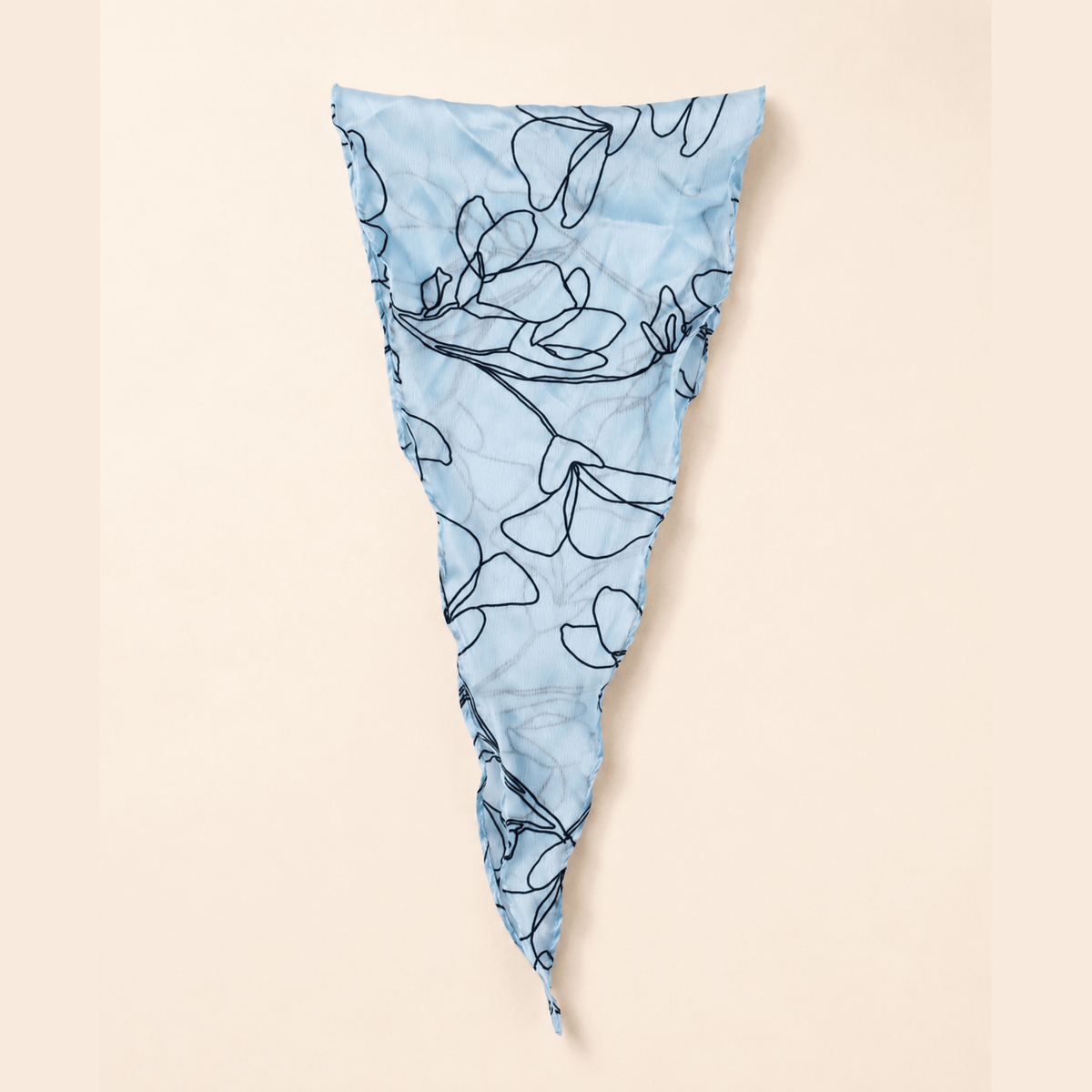 Diamond‑shaped Scarf