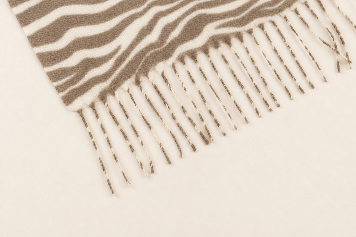 Long Fringe Finish